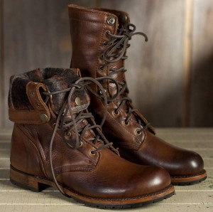 overland-sheepskin-co-boot