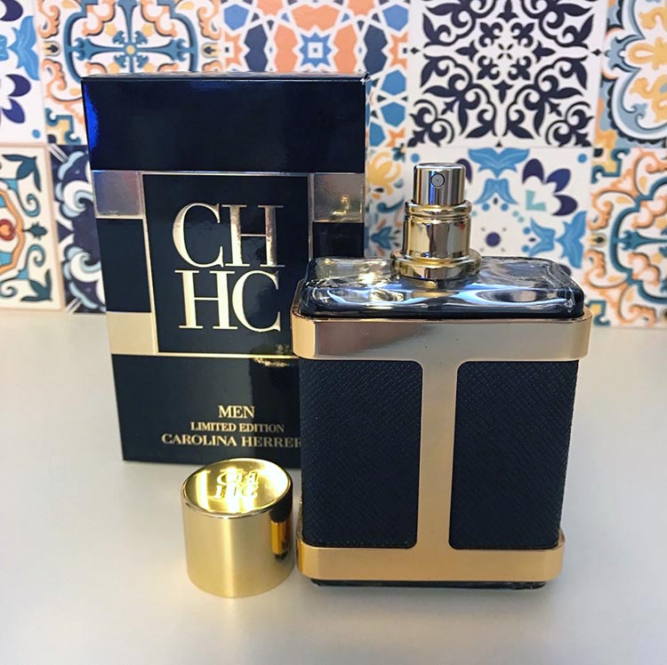 Carolina-Herrera-Insignia-Men-perfume