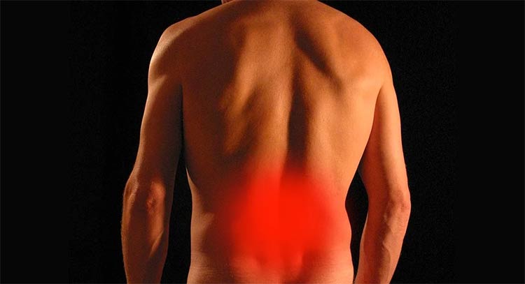 Dor nas costas: Conheça algumas maneiras de aliviá-la