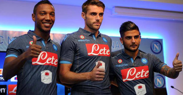 Napoli lança uniforme Jeans para a temporada 2014/2015
