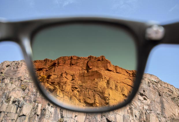 Marca lança óculos com lentes que reprodem os filtros do instagram