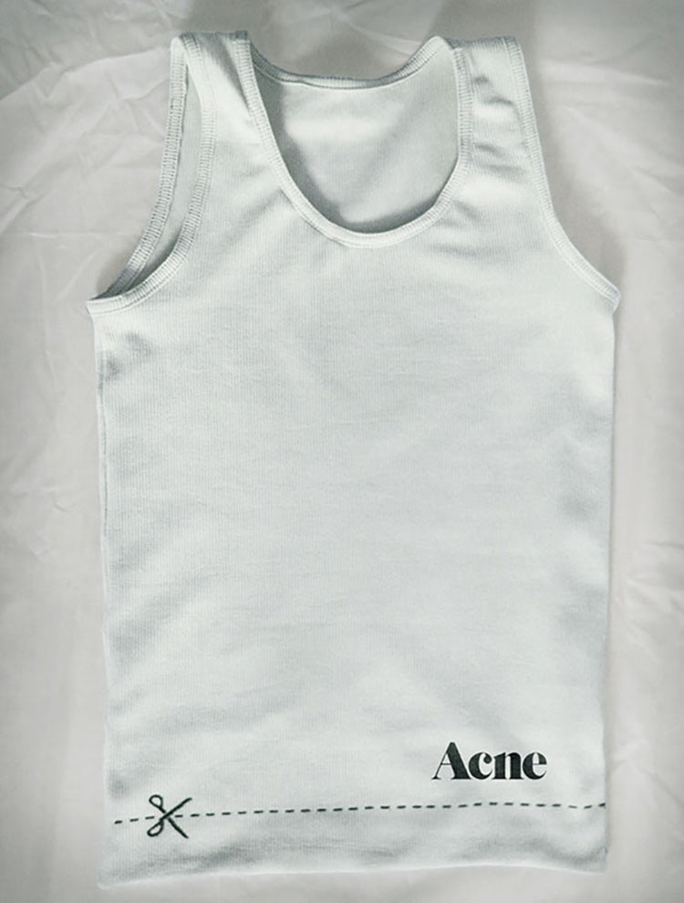 acne-bag-tshirt