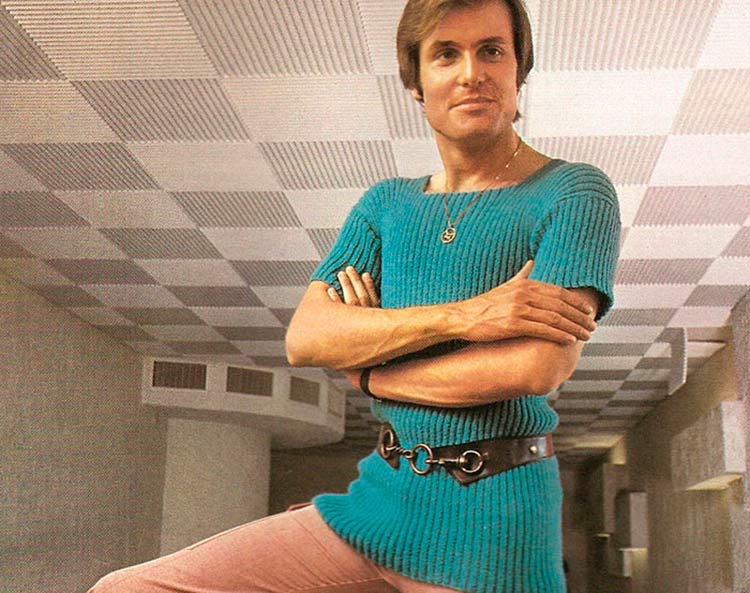 Anúncios da década de 70 mostram que a moda masculina já foi bem crazy