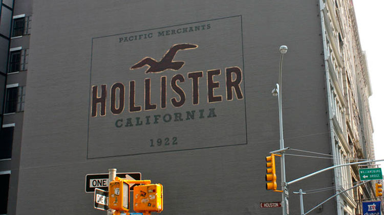 Hollister é tão brega que até sua história é falsa!