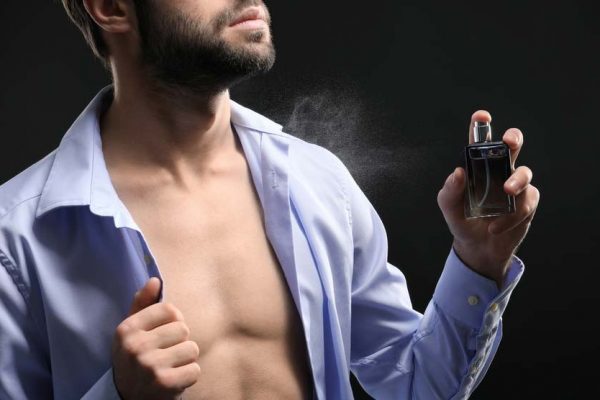 5 Perfumes Masculinos Pra Usar na Balada