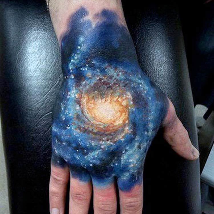 tatuagem-galaxy-mao