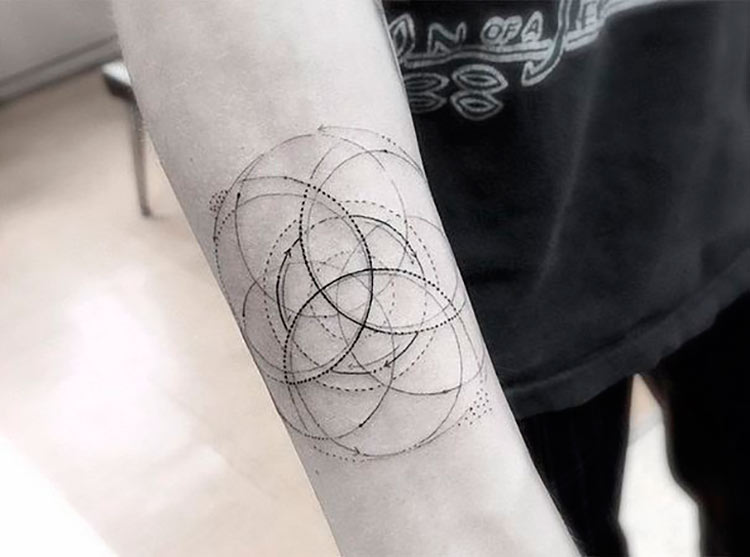tatuagem-geometrica-antebraco