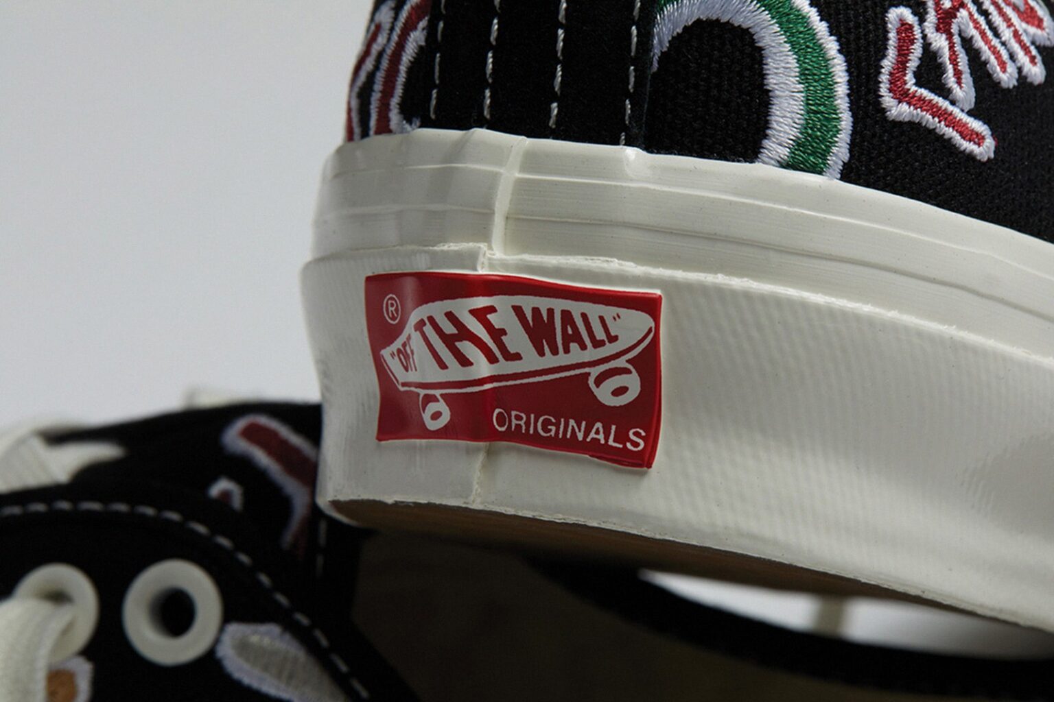 vans-og-authentic-lx-zodiac-release-date-price-05-1536x1024